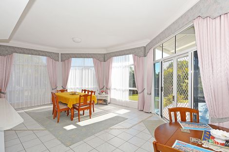 Property photo of 27 Royal Drive Kawungan QLD 4655