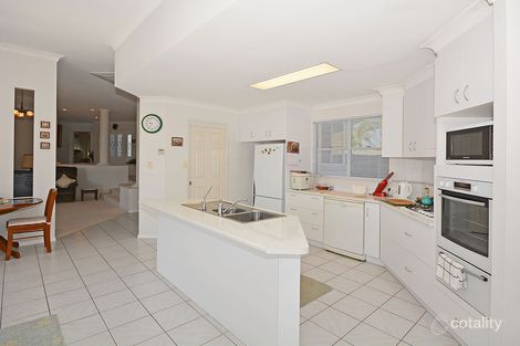Property photo of 27 Royal Drive Kawungan QLD 4655