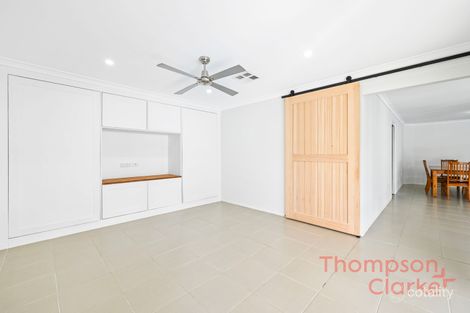 Property photo of 9 Wattlebird Close Aberglasslyn NSW 2320