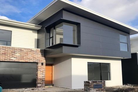 Property photo of 2 Moorings Avenue Shell Cove NSW 2529