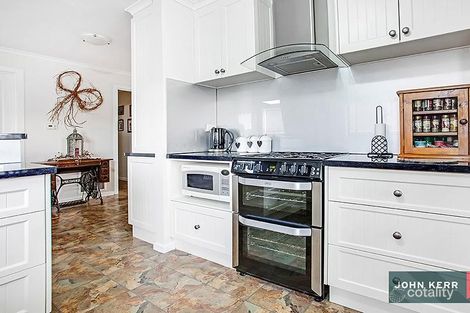 Property photo of 9 Lois Court Trafalgar VIC 3824