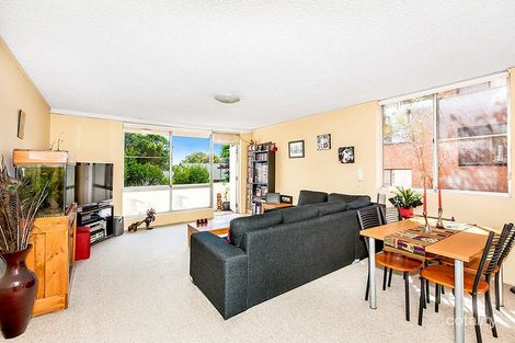 2/86 Hampden Rd, Russell Lea, NSW 2046