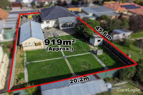 Property photo of 24 Craigielea Avenue St Albans VIC 3021