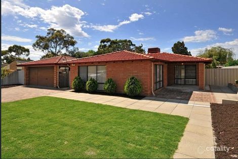 Property photo of 33 Burrendah Boulevard Willetton WA 6155