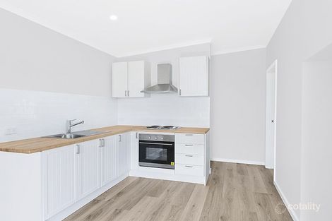 Property photo of 46 Flinders Avenue Killarney Vale NSW 2261