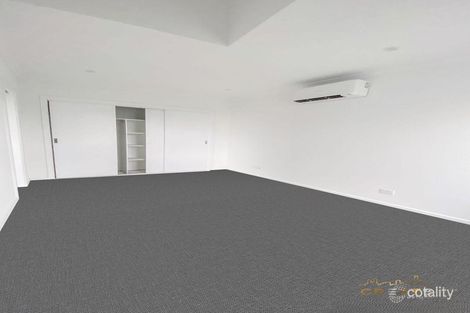 Property photo of 2/40 Albert Crescent St Albans VIC 3021