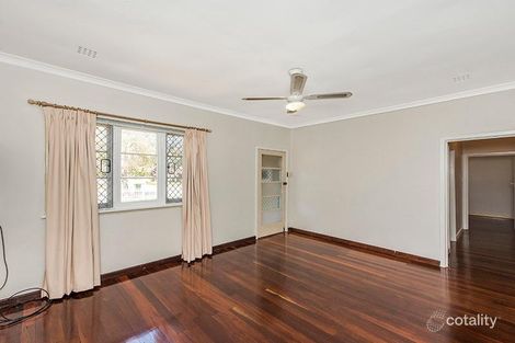 Property photo of 12 Cambey Way Brentwood WA 6153