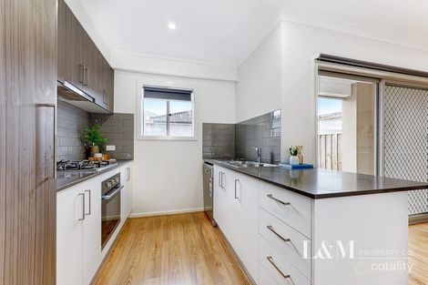 Property photo of 7 Bentham Street Roxburgh Park VIC 3064