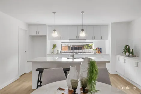 1/27 Ruskin Ave, Croydon, VIC 3136