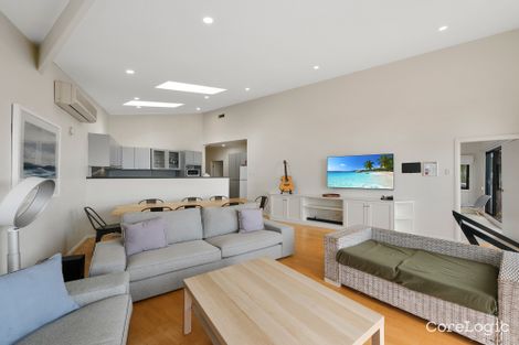 Property photo of 156 Headland Road North Curl Curl NSW 2099