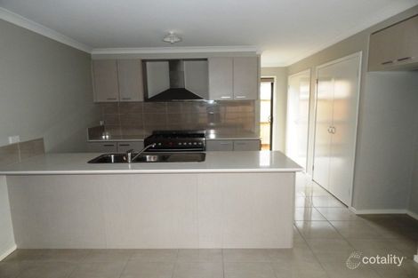 Property photo of 12 Morello Place Berwick VIC 3806