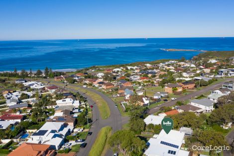 Property photo of 32 Park Avenue Caves Beach NSW 2281