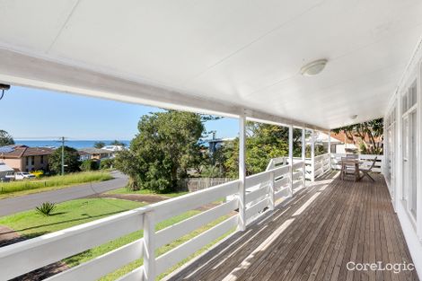 Property photo of 32 Park Avenue Caves Beach NSW 2281