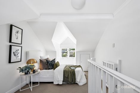 Property photo of 10 Wood Street Forest Lodge NSW 2037