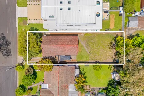 Property photo of 17 Kenneth Avenue Kirrawee NSW 2232