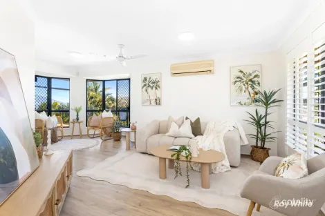 Property photo of 14 Discovery Crescent Rosslyn QLD 4703
