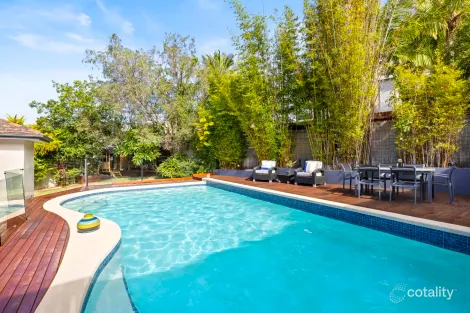 Property photo of 12 Kokoda Crescent Beacon Hill NSW 2100