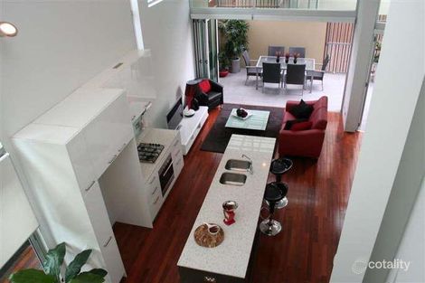 Property photo of 15/20 Newstead Terrace Newstead QLD 4006