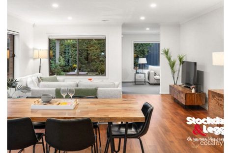 Property photo of 34 Riverglen Drive Craigieburn VIC 3064