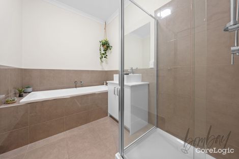 Property photo of 4 Coldfall Way Mickleham VIC 3064