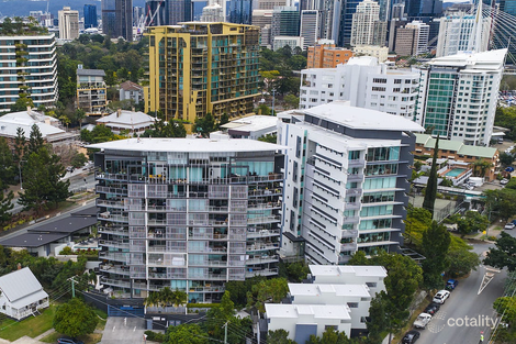 Property photo of 14/89 Lambert Street Kangaroo Point QLD 4169