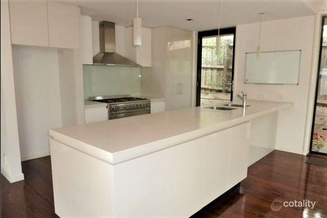 Property photo of 4/33 Yeovil Road Glen Iris VIC 3146