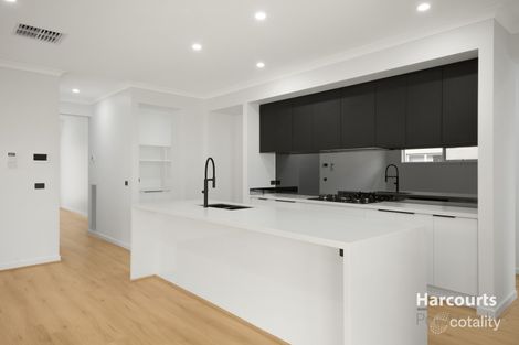 Property photo of 12 Truncata Drive Tarneit VIC 3029