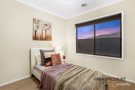 Property photo of 99 Lansdowne Parade Tarneit VIC 3029