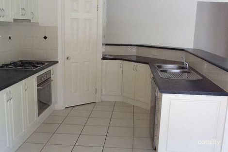 Property photo of 16 Nedlands Close West Wodonga VIC 3690