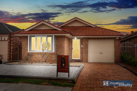 Property photo of 9 Wombeyan Court Wattle Grove NSW 2173