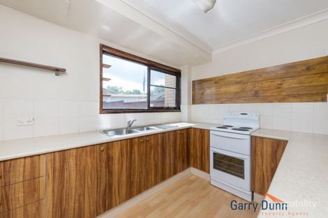 Property photo of 2/224 Harrow Road Glenfield NSW 2167