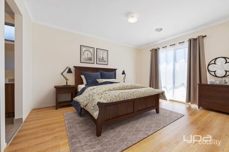 Property photo of 22 Almendra Avenue Burnside VIC 3023