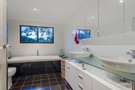 Property photo of 8 Nakula Street Gaven QLD 4211