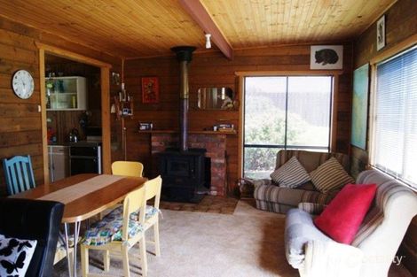Property photo of 21 Airey Drive Arthur River TAS 7330