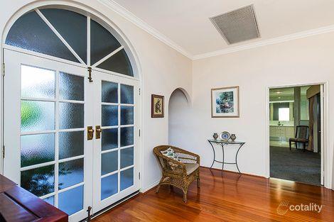 Property photo of 26 Eunamara Retreat Halls Head WA 6210