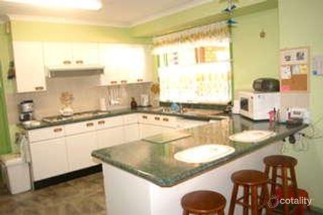 Property photo of 9 Kalimna Close Lake Haven NSW 2263