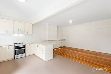 Property photo of 13 The Walk Thomson VIC 3219