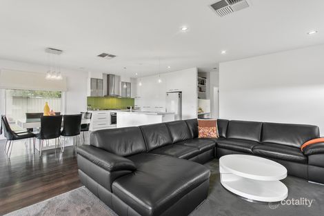 Property photo of 75 Bassett Drive Strathfieldsaye VIC 3551