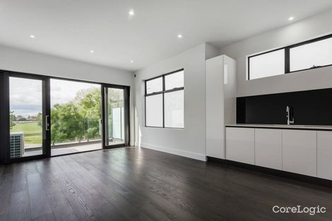 Property photo of 102/13 Quinns Road Bentleigh East VIC 3165