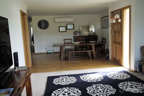 Property photo of 4 Beach Road Currie TAS 7256