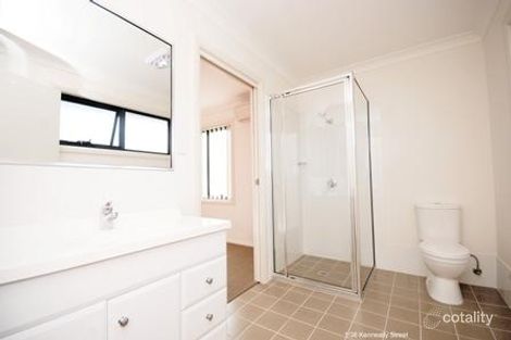 Property photo of 4/38 Kenneally Street Kooringal NSW 2650