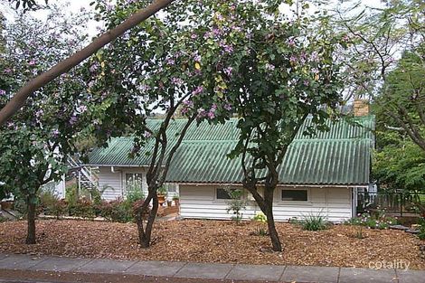 193 Hawken Dr, St Lucia, QLD 4067