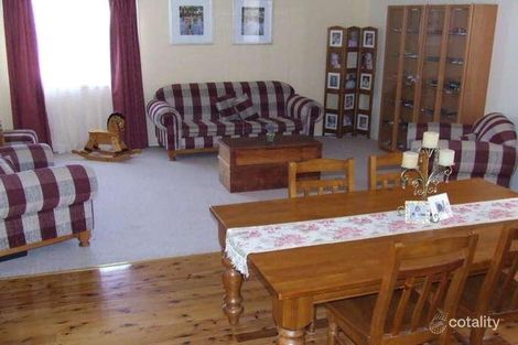 Property photo of 16 Kembla Crescent Ruse NSW 2560