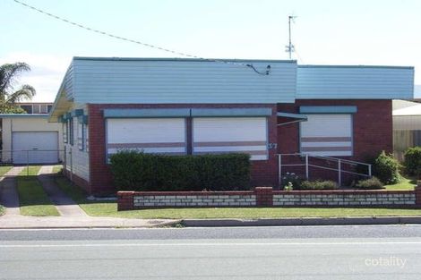 Property photo of 37 Esplanade Golden Beach QLD 4551