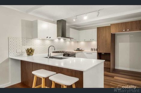 Property photo of 8 The Outlook Heathmont VIC 3135