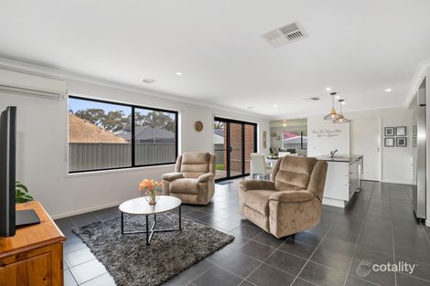 Property photo of 37 Swanson Boulevard Strathfieldsaye VIC 3551