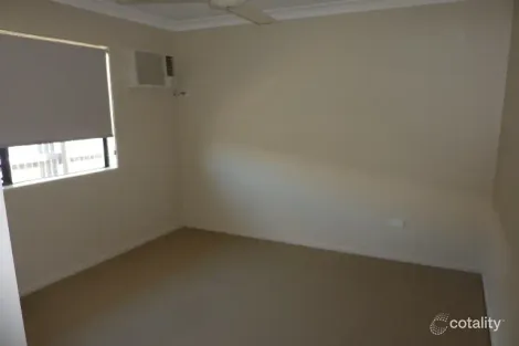 Property photo of 1 Yarra Crescent Kelso QLD 4815