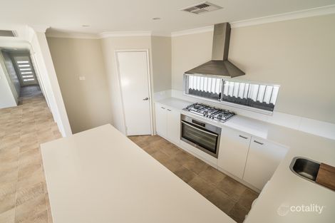 Property photo of 17 Tramontane Approach Dayton WA 6055