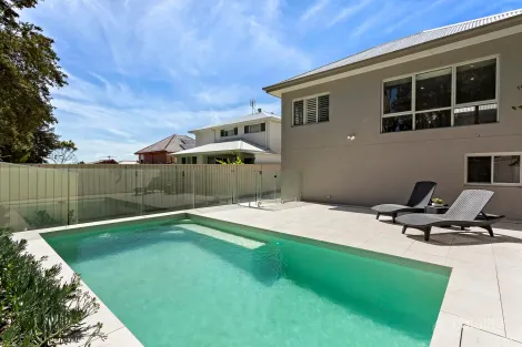 Property photo of 5 Wrightson Avenue Bar Beach NSW 2300