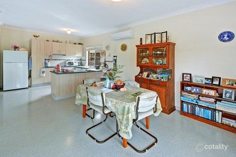 Property photo of 42 Chesterton Crescent Sippy Downs QLD 4556